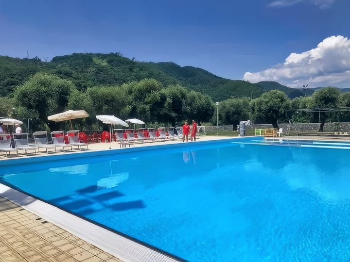 Piscina di Luceto: dal 16 giugno riapre la stagione estiva 